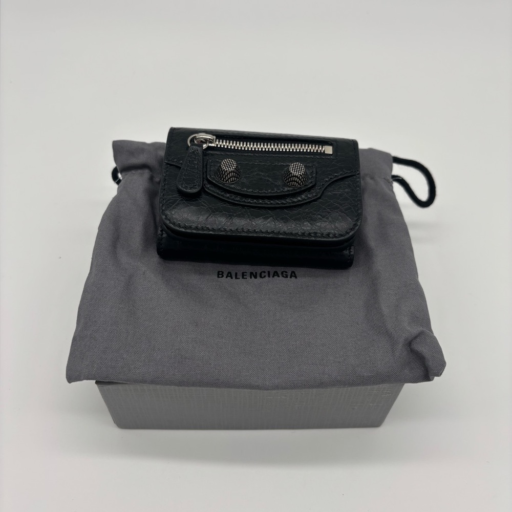 Balenciaga Le Cagole Mini Leather Wallet - Picture 13 of 14